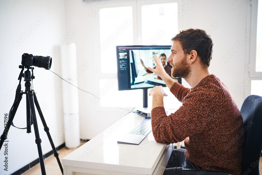 Programa 4
Aquí se debe incluir una descripción corta y que sea uniforme en tamaño respecto a los demas slider que se quieran mostrar.
Ver más